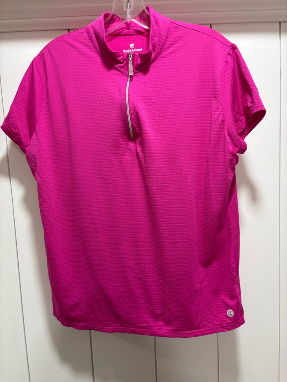 Bette & Court Tennis Shirt Women Size XL Short Sleeve Activewear Golf Top